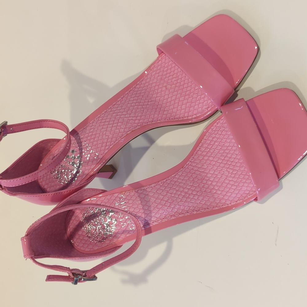 NWT Vince Camuto Square Toe Sandals - Picture 2 of 4